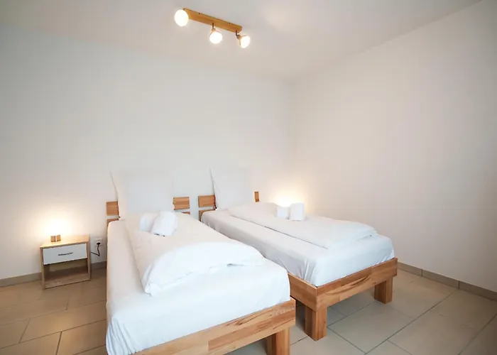 Haus Gmuer Erdgeschoss - Mit Gemeinschaftsbereichen Ubytování v soukromí